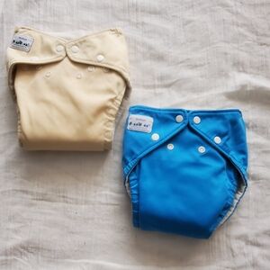 Fuzzibunz Lot Of 2 Blue and Light Yellow Baby Cloth Diapers